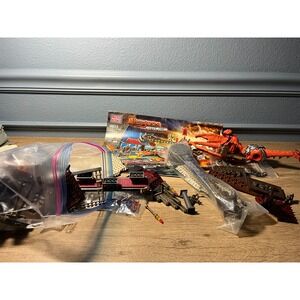 Mega Bloks Dragons Incomplete Metal Ages 9812 Dragon's Armory Building Set‎